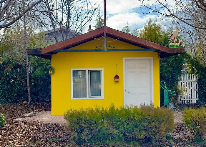 Bueyuek Aileler Ve Arkadas Gruplari Icin Bahceli Ev 别墅 Meram